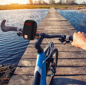 PARLANTE BLUETOOTH PARA MOTO Y BICICLETA